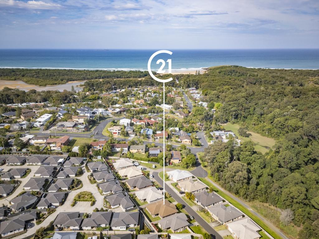 13 Stingray Creek Rd, Moonee Beach, NSW 2450