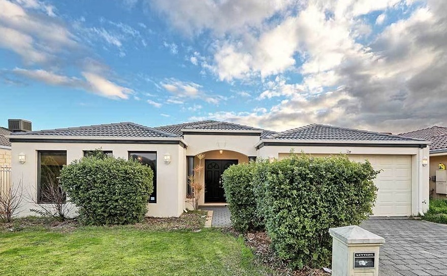 15 Stembridge Way, Canning Vale, WA 6155