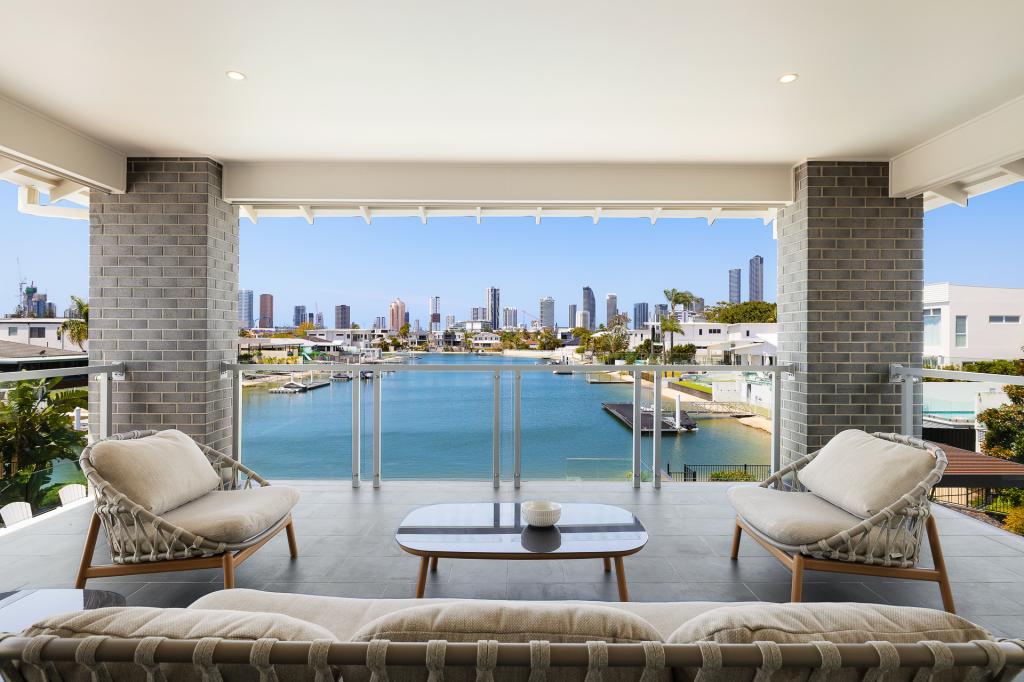 86 Rio Vista Bvd, Broadbeach Waters, QLD 4218