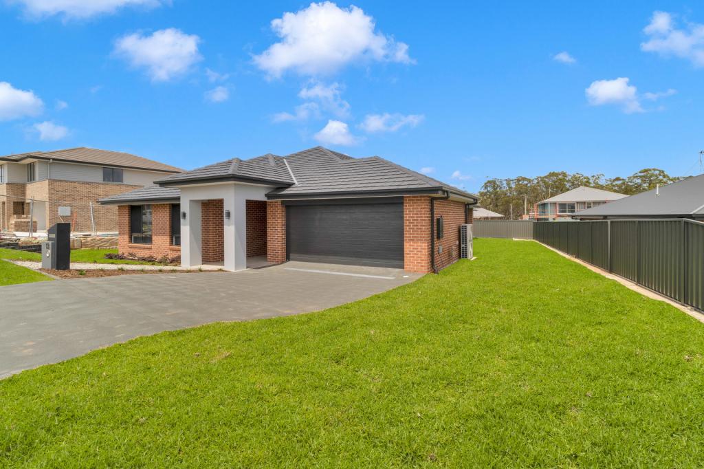 13 Fantail Cres, Cooranbong, NSW 2265