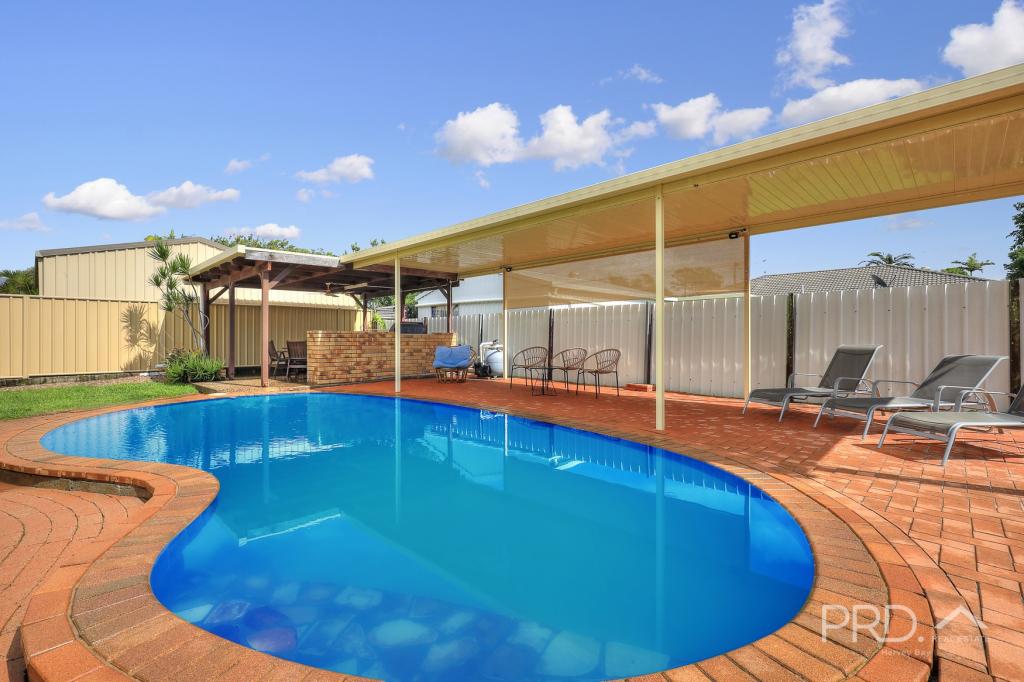 17 Drummond St, Urangan, QLD 4655