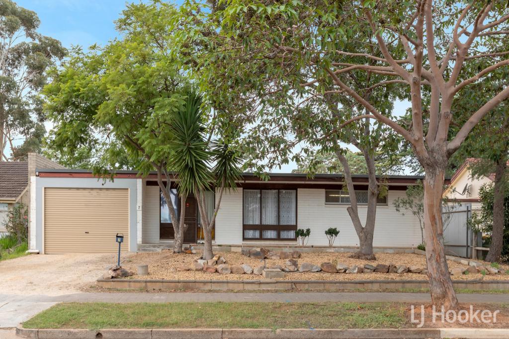 7 Frith St, Elizabeth Grove, SA 5112