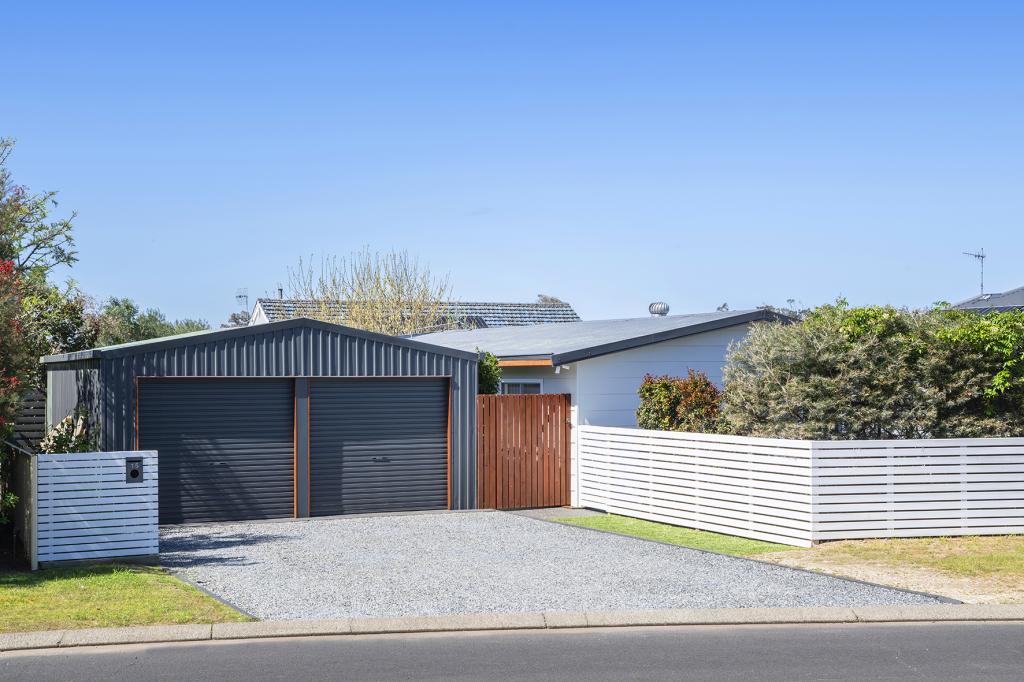 15 Jacaranda Cres, Margaret River, WA 6285