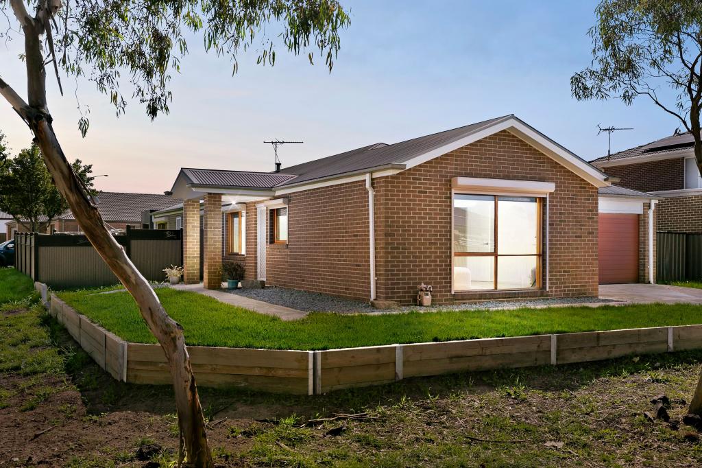 1 Iluka Ct, Greenvale, VIC 3059