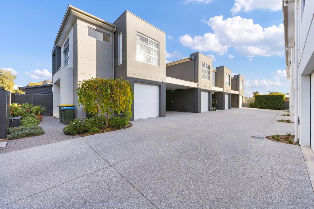 2/8 Moseley Rd, Paradise, SA 5075