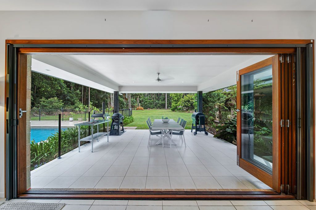 7 Evergreen Dr, Glenview, QLD 4553