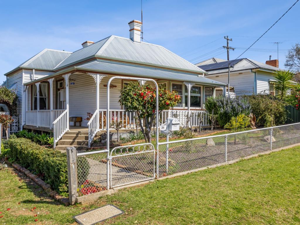 38 CHURCH ST, RUTHERGLEN, VIC 3685