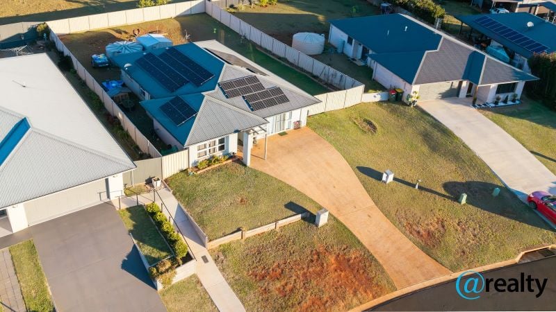 11 Jacaranda Ave, Kingaroy, QLD 4610