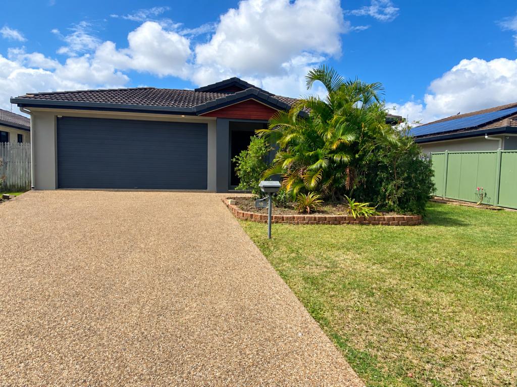 18 Sanderling Cct, Kelso, QLD 4815