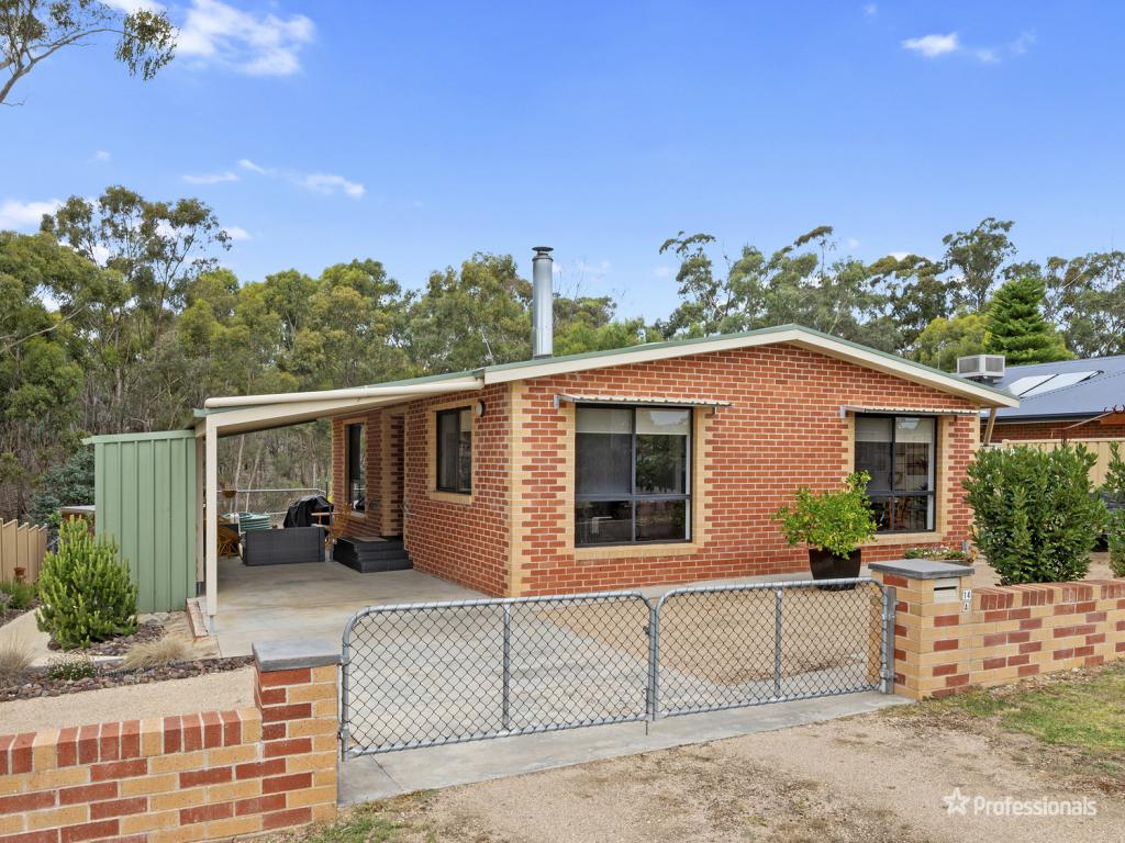 14a Mountain View St, Avoca, VIC 3467