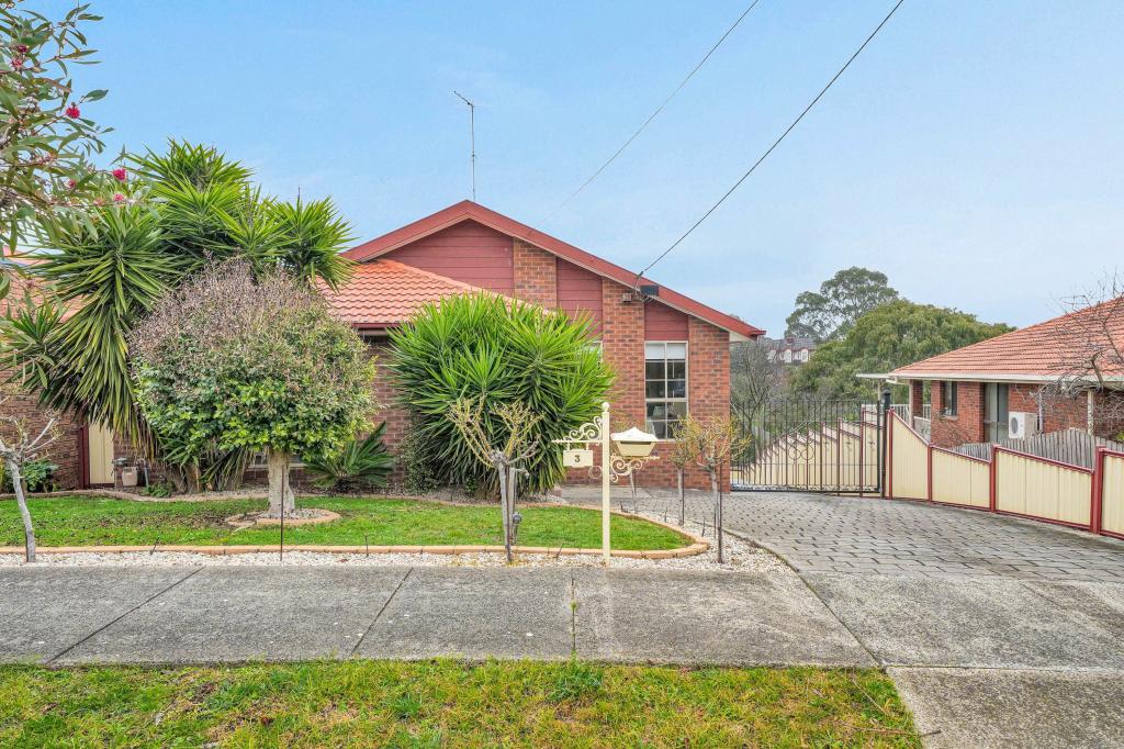 3 Tindale Ct, Attwood, VIC 3049