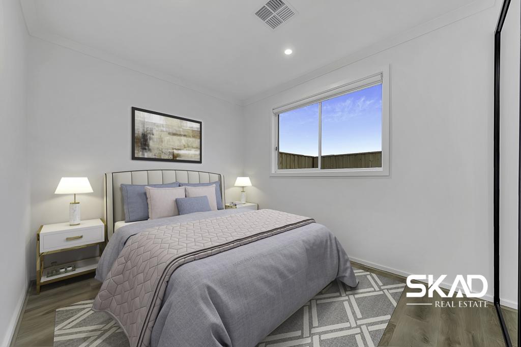 34 TREMAINE AVE, MICKLEHAM, VIC 3064