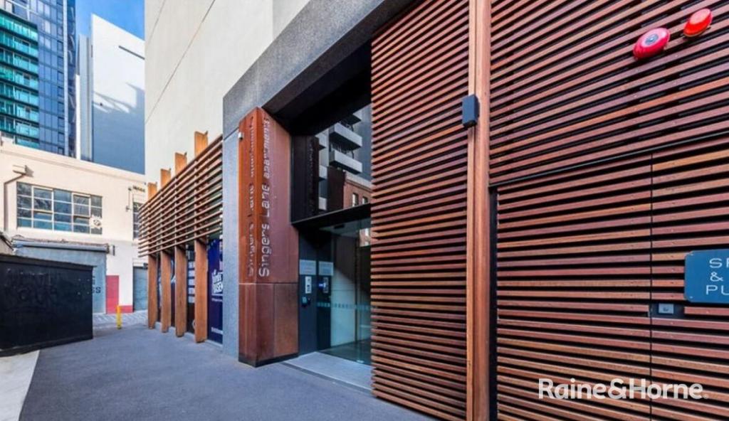 613/17 SINGERS LANE, MELBOURNE, VIC 3000