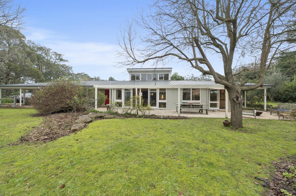 14 Beauford Rd, Red Hill South, VIC 3937