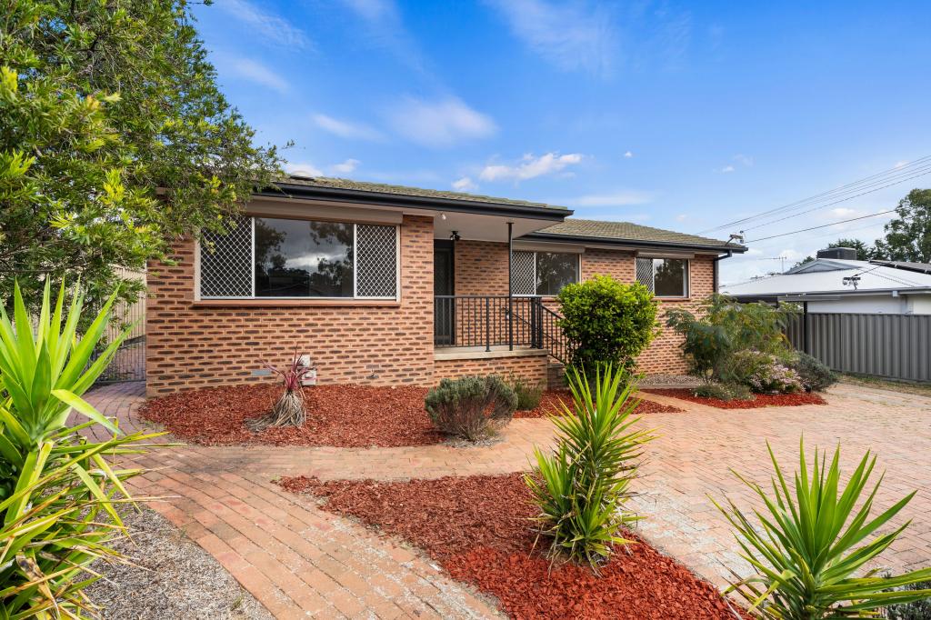 8 Chuculba Cres, Giralang, ACT 2617