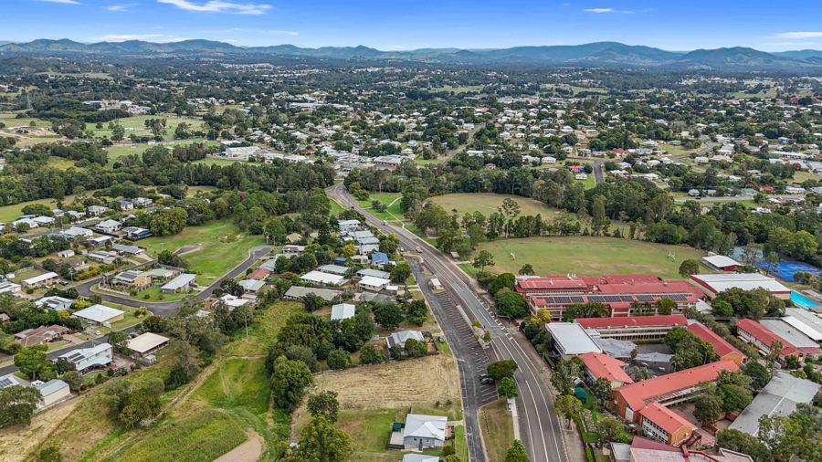 43 Cootharaba Rd, Gympie, QLD 4570
