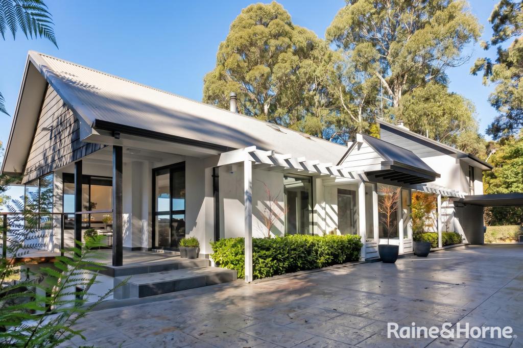 9 Green Ave, Mount Macedon, VIC 3441