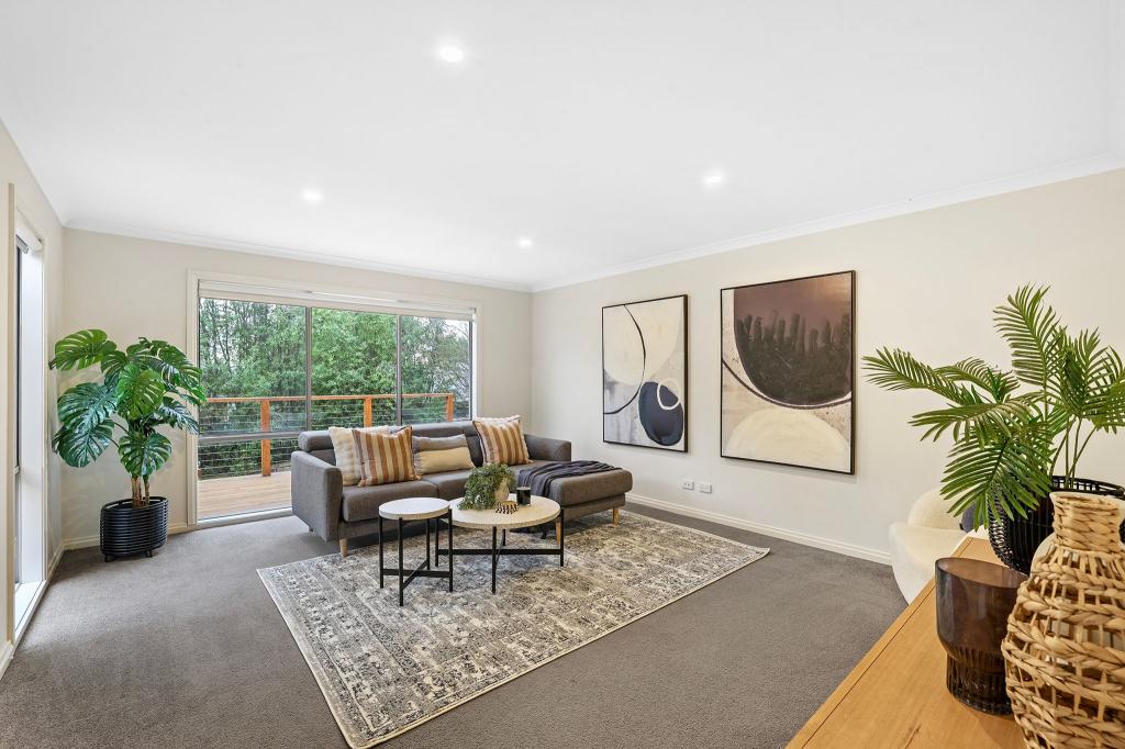 85 Mcneilly Rd, Drouin, VIC 3818