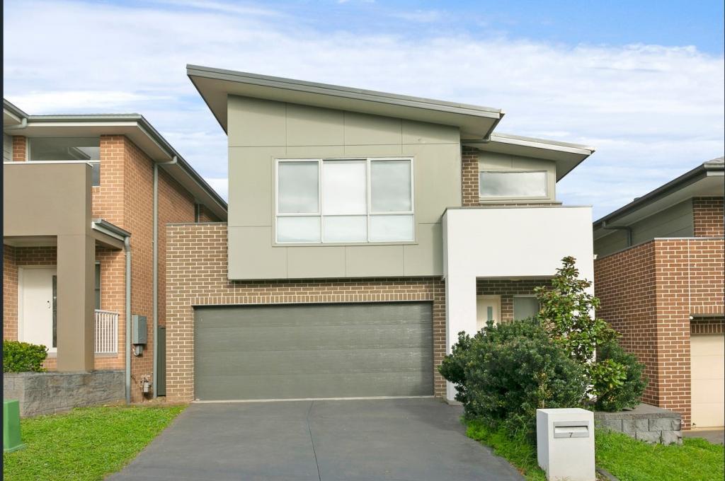 7 BUGLE CCT, KELLYVILLE, NSW 2155