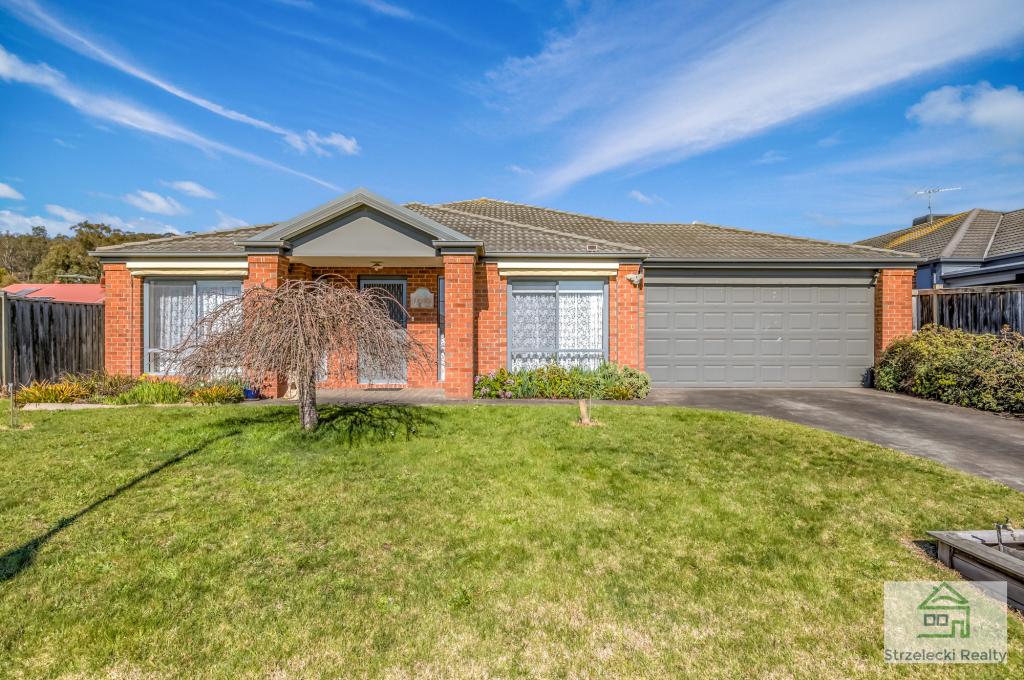 30 Vincent Bvd, Trafalgar, VIC 3824