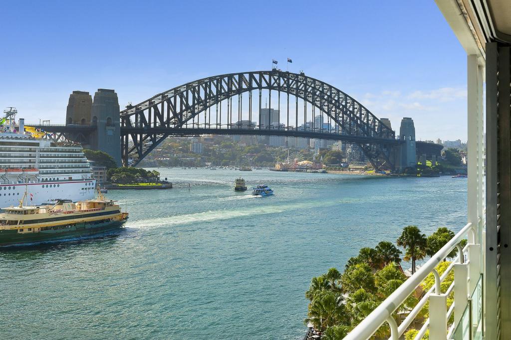 64/7 Macquarie St, Sydney, NSW 2000
