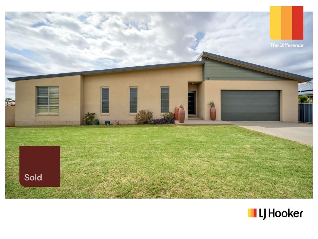 108 Maple Cres, Narromine, NSW 2821
