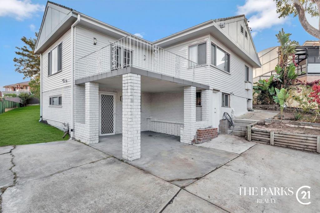 55 Boomerang Rd, Edensor Park, NSW 2176