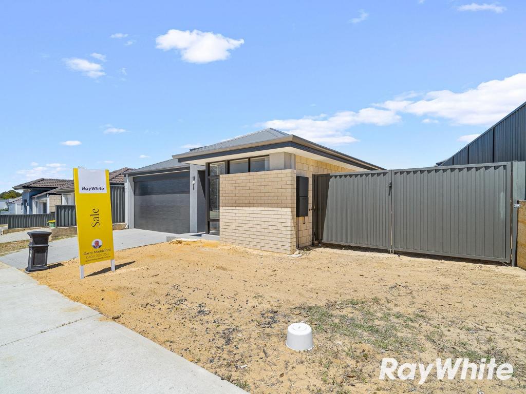 19 Montsalvat Dr, Greenfields, WA 6210