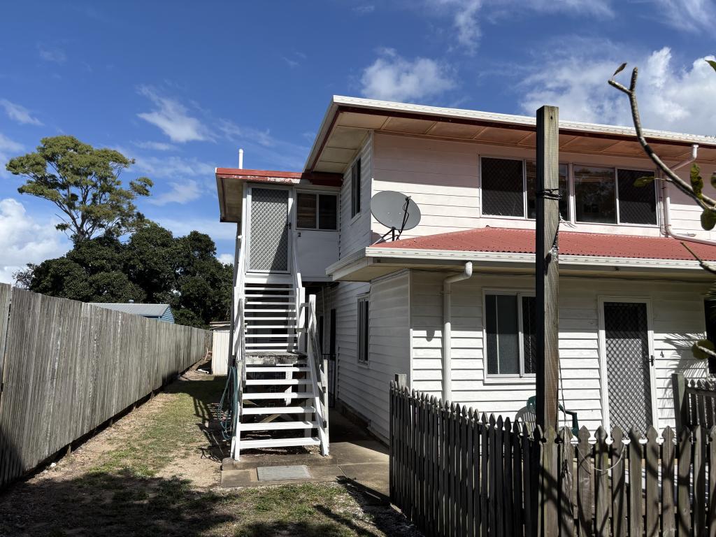 2/321 Esplanade, Scarness, QLD 4655