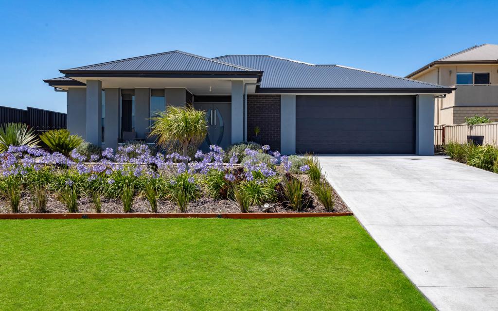 104 Excelsior Pde, Hindmarsh Island, SA 5214