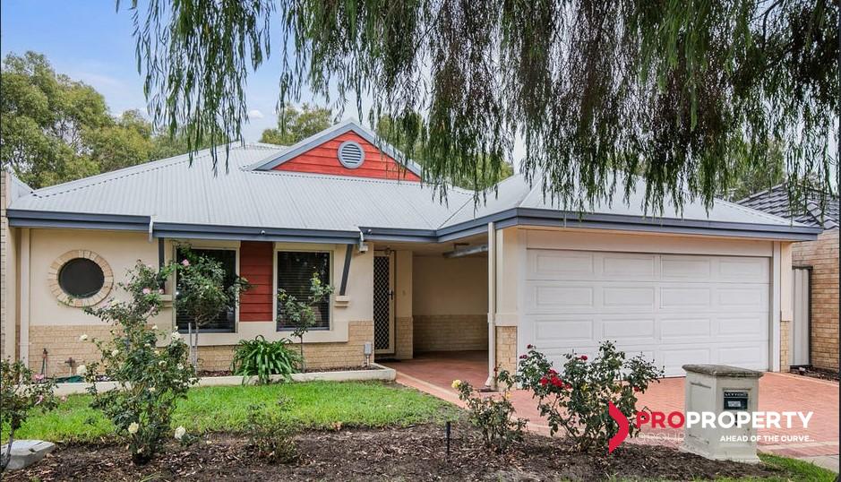 15 Bramley Way, Bibra Lake, WA 6163