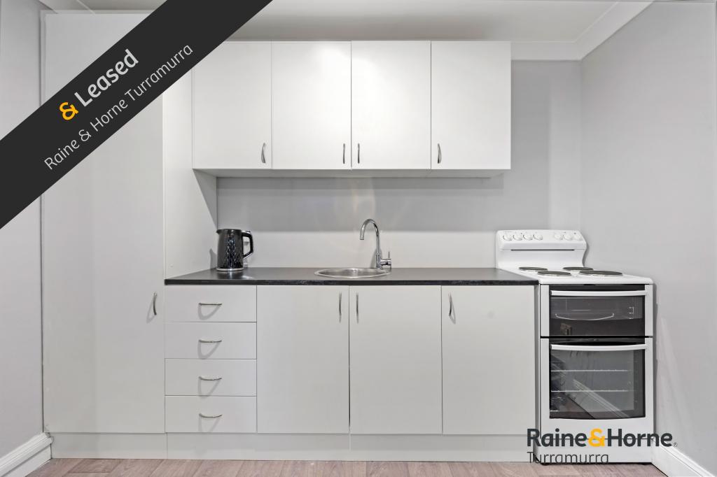 15a Meluca Cres, Hornsby Heights, NSW 2077