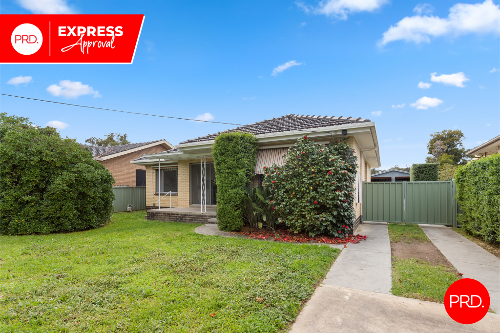 51 Osborne St, Flora Hill, VIC 3550