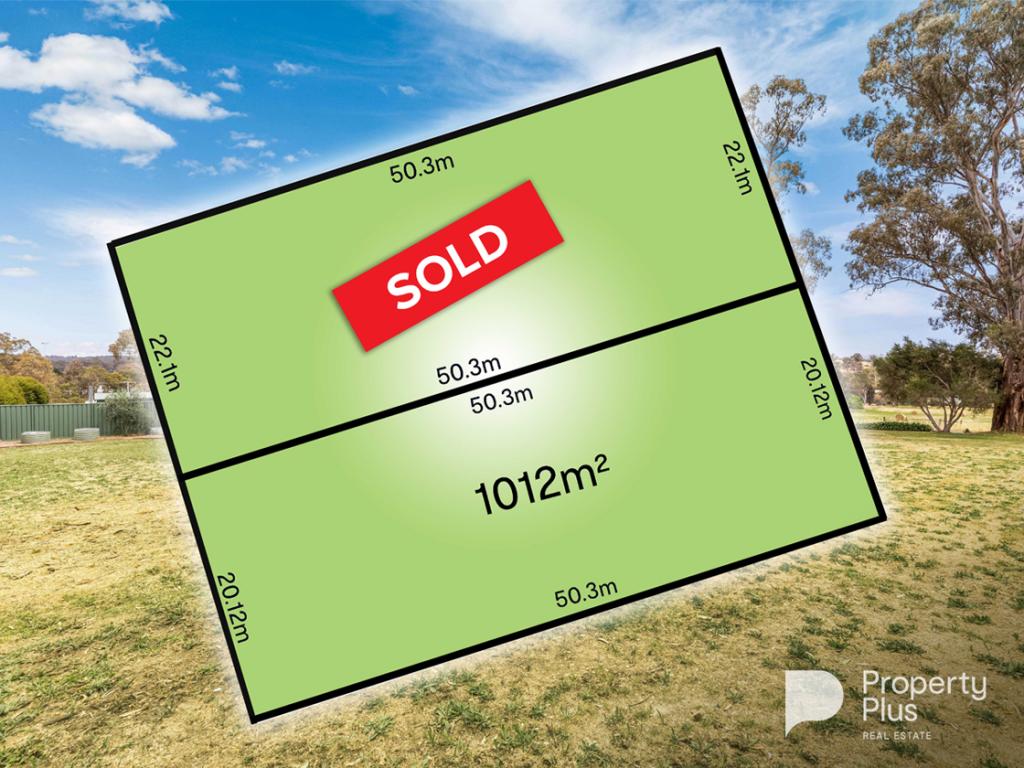 35 & 35a Mills Rd, Harcourt, VIC 3453