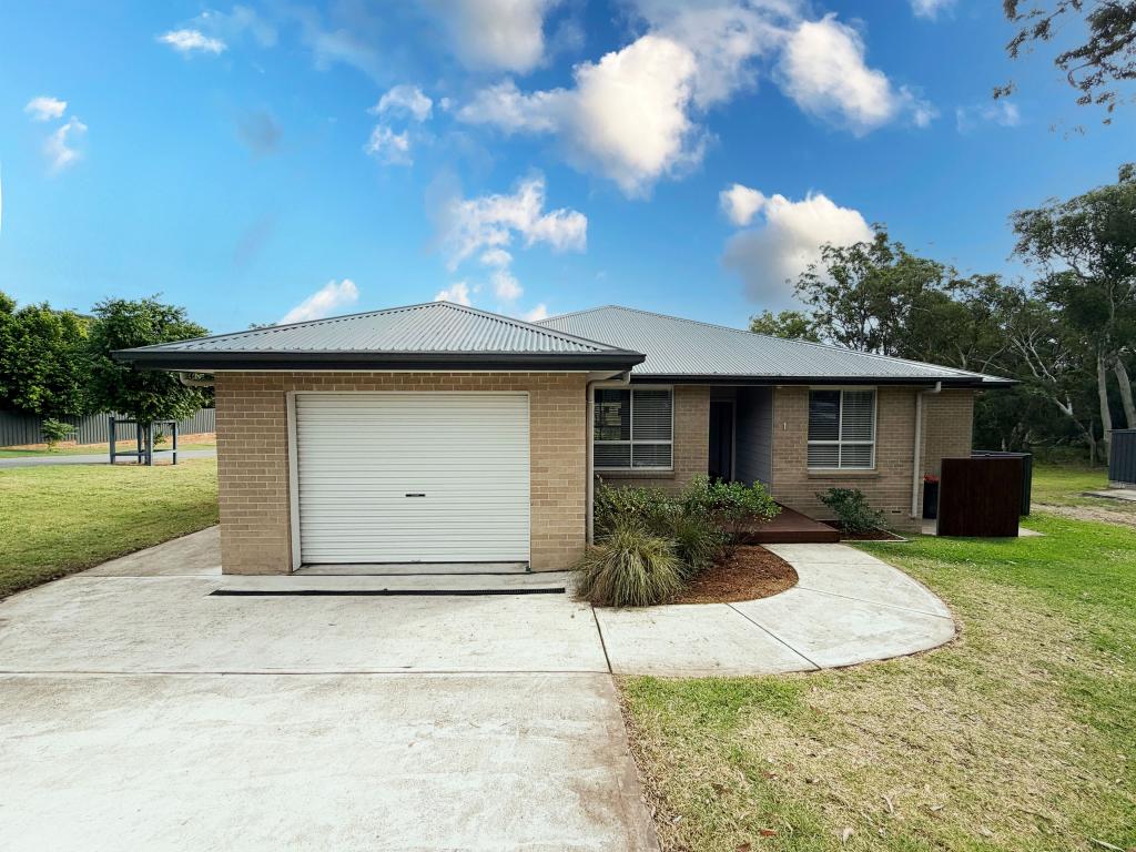 1 Dora St, Morisset, NSW 2264