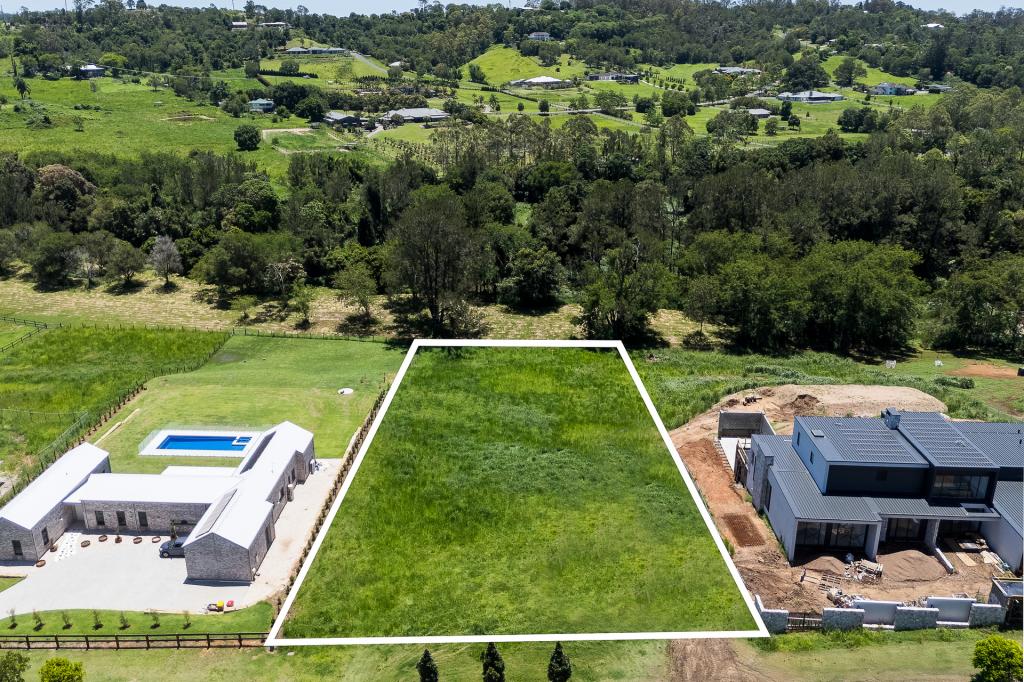 8 Campbell Ct, Samford Valley, QLD 4520