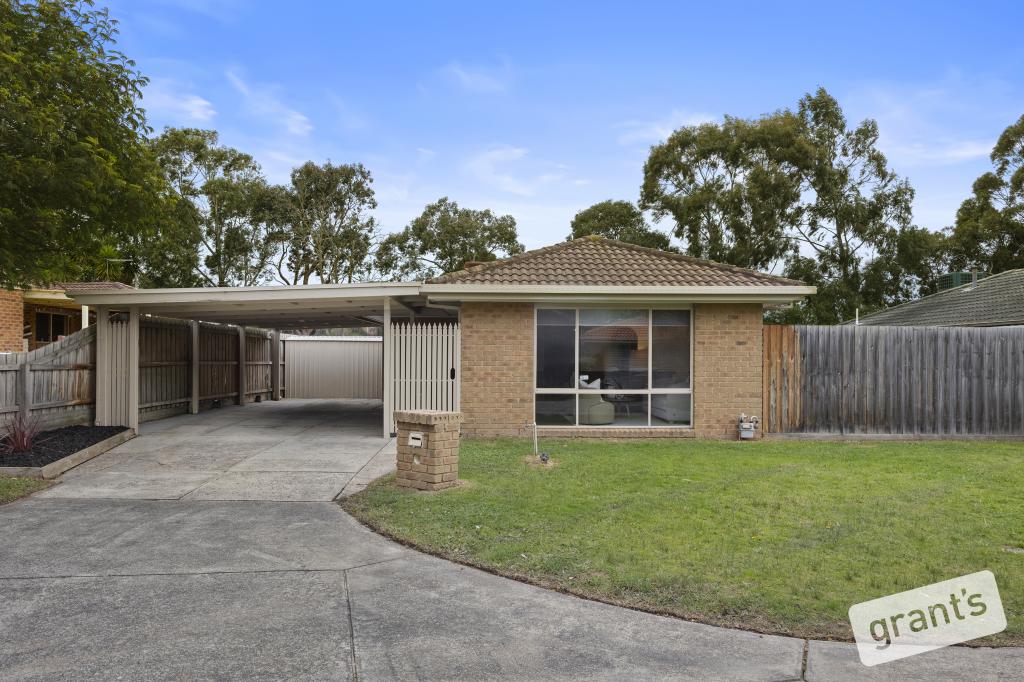 7 ONYX CT, NARRE WARREN, VIC 3805