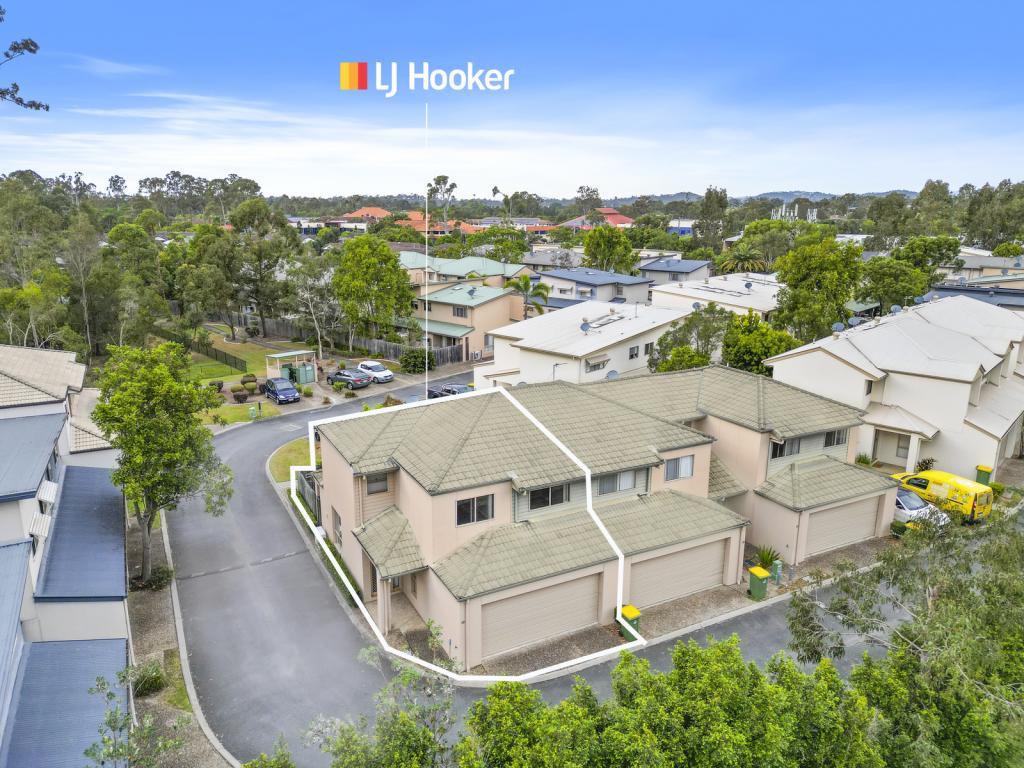 19/2 WEIR DR, UPPER COOMERA, QLD 4209