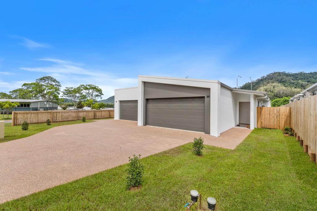 1b Mayo Ct, Redlynch, QLD 4870