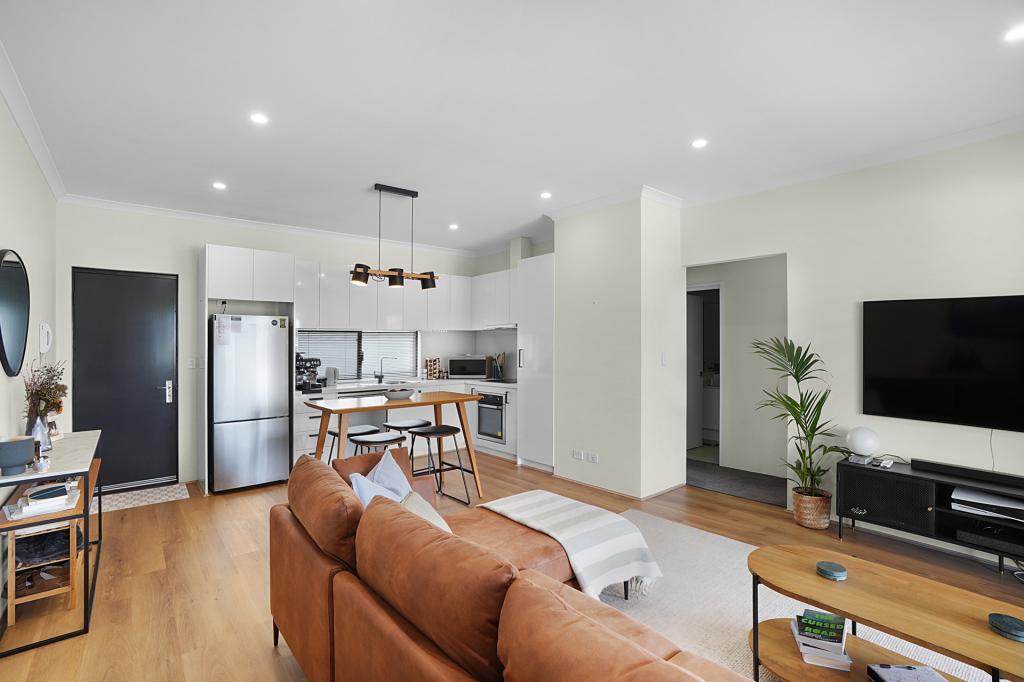 6/67 Coleman Cres, Melville, WA 6156