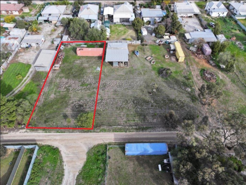 4 Little Albert St, Pyramid Hill, VIC 3575