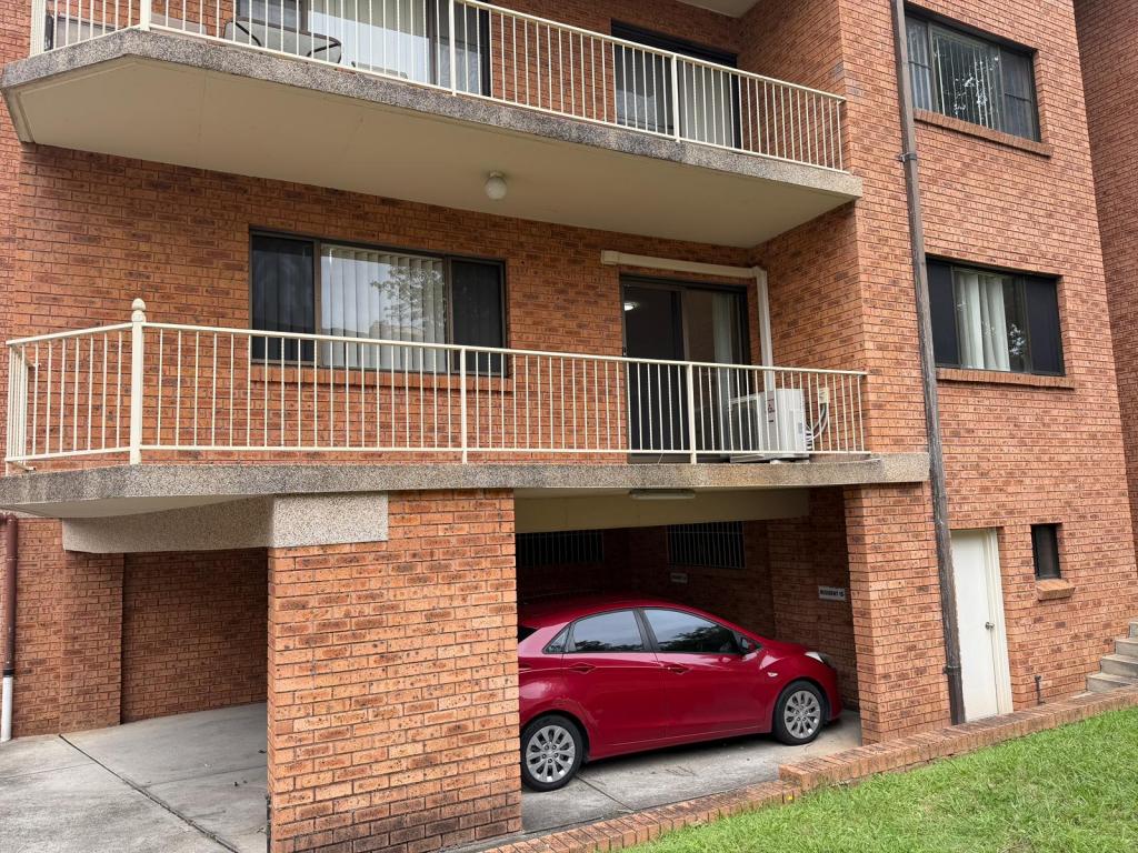 11/33 QUEENS RD, WESTMEAD, NSW 2145