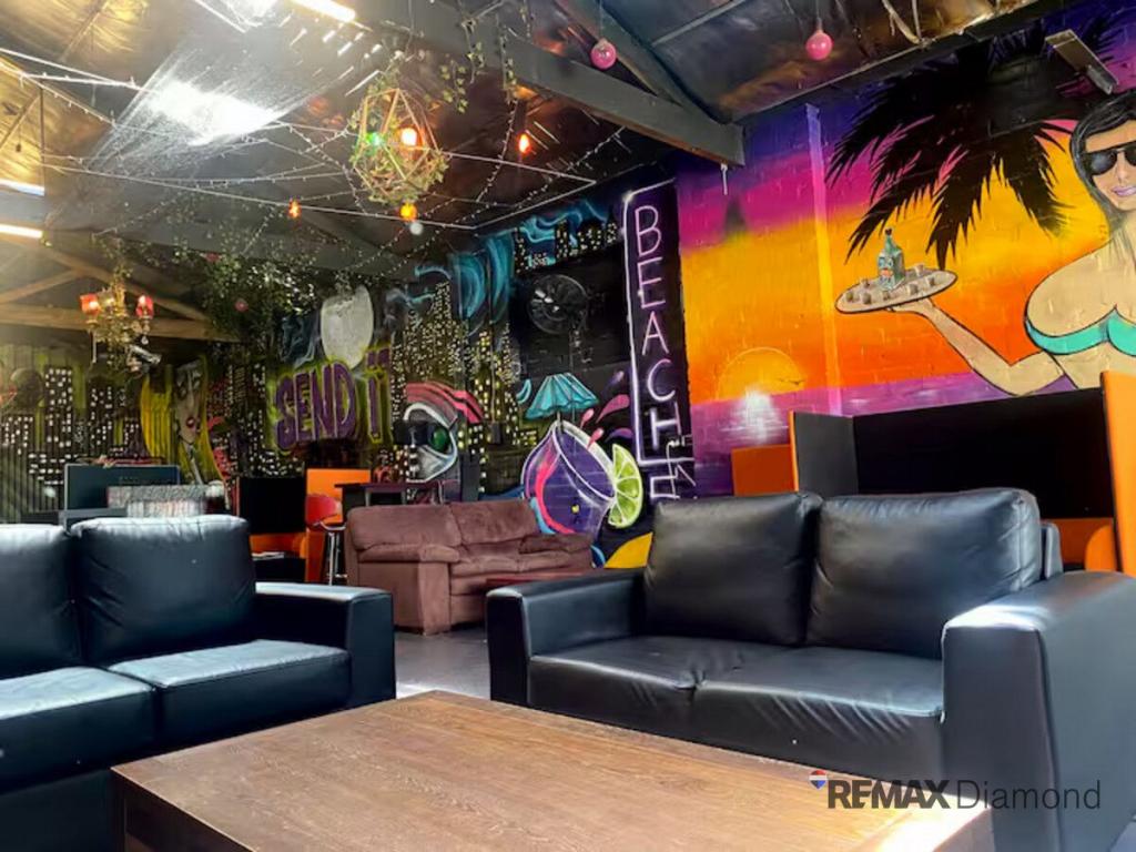 261 - 263 Macaulay Rd, North Melbourne, VIC 3051