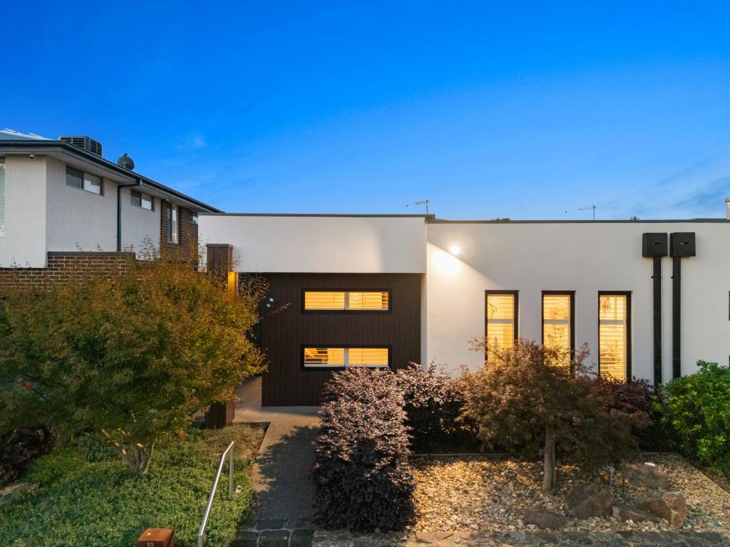 13 Cotswold Cres, Officer, VIC 3809