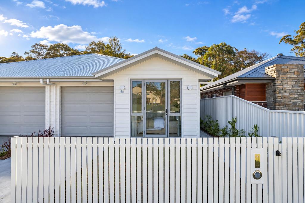 6B MARLBOROUGH PL, BERKELEY VALE, NSW 2261