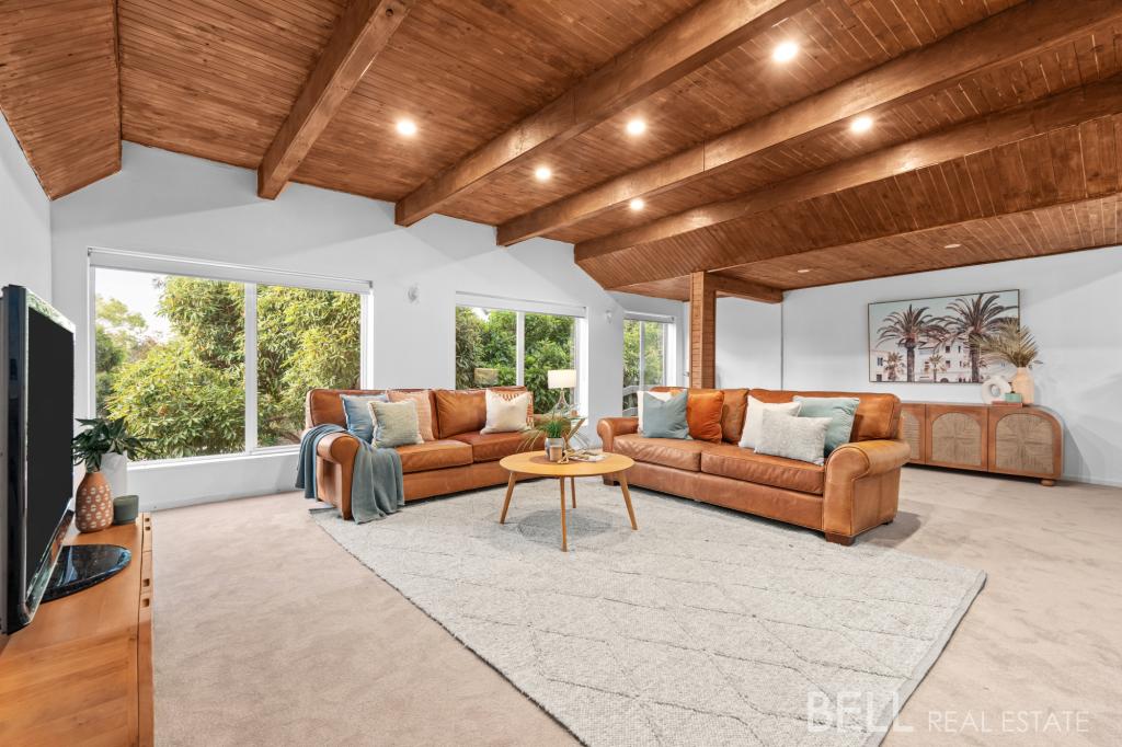 1 Walnut Dr, Kilsyth, VIC 3137