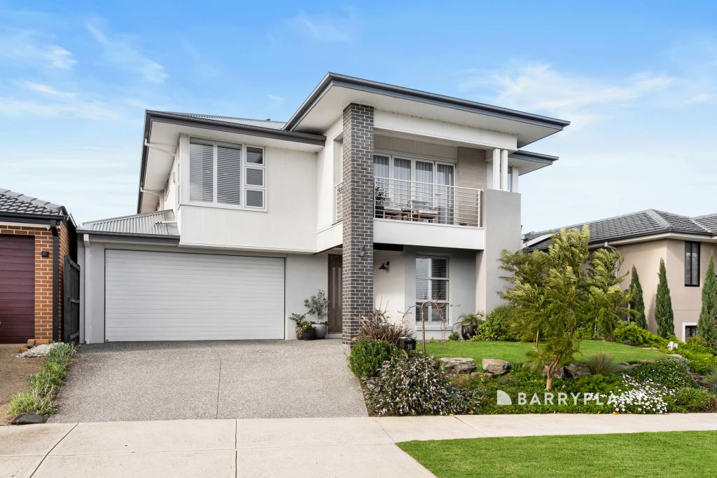 16 Ridgewell Cres, Officer, VIC 3809