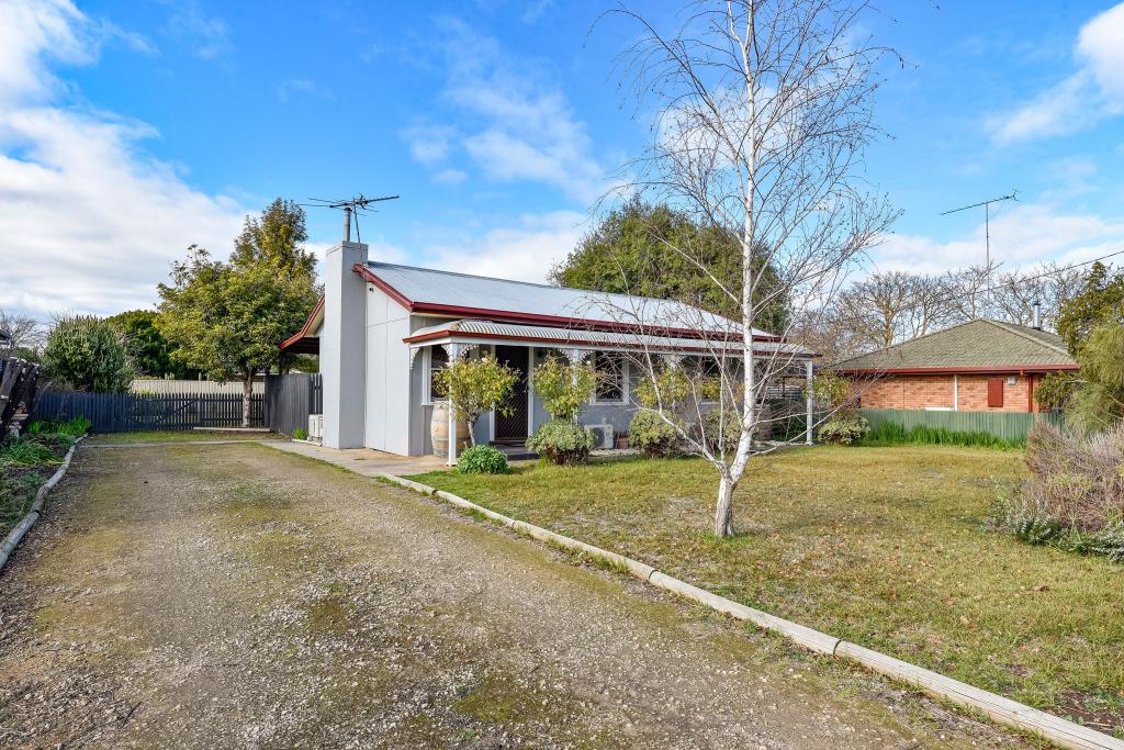 39 CLARKE ST, PENOLA, SA 5277