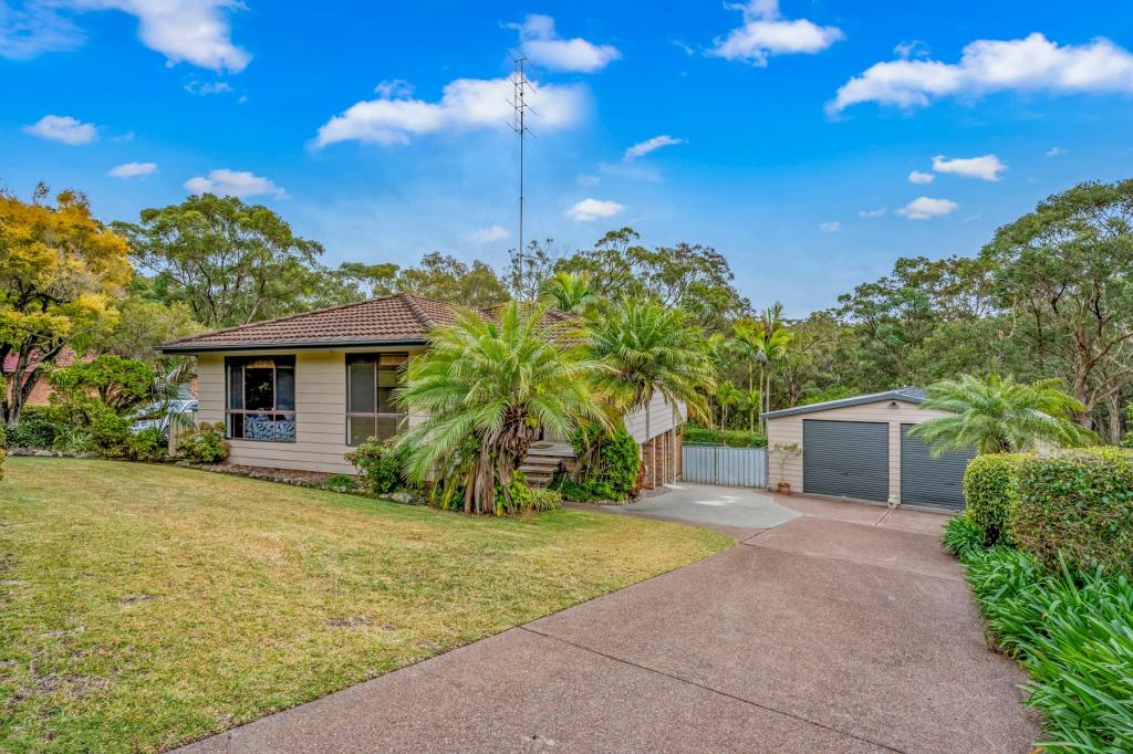 6 Fremantle Dr, Woodrising, NSW 2284