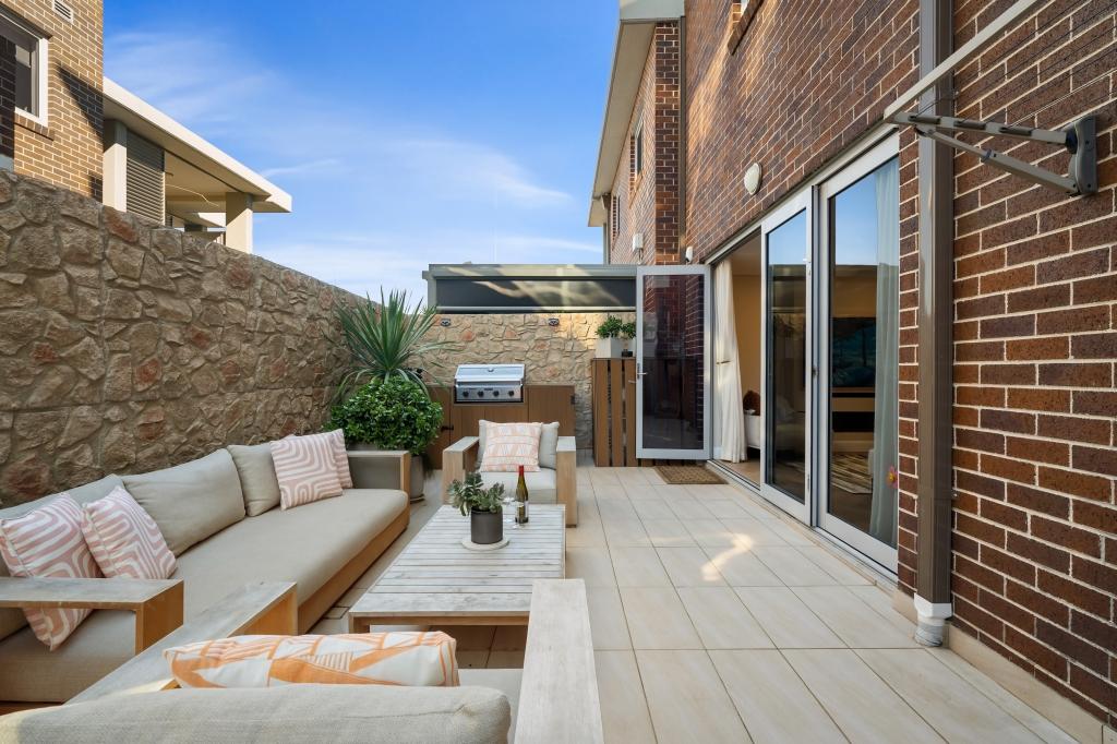 A3/145-147 RUSSELL AVE, DOLLS POINT, NSW 2219